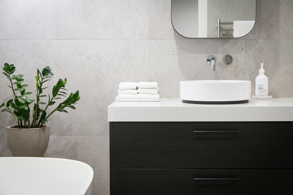 Bathroom Cabinets Mooroolbark